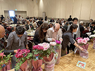 景品は牡丹の鉢植え