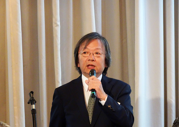 講演